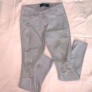 Light pink ripped jeans from Hollister W25 L29